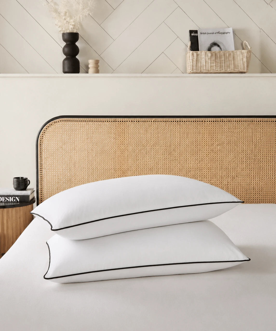 Hotel Microfiber Down Alternative Pillow – 50 × 70 cm