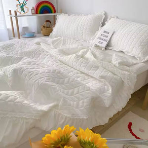 260*240 / White
