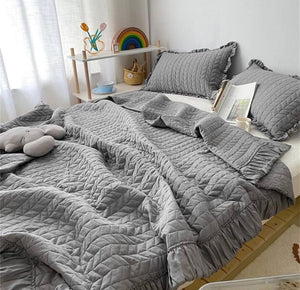 260*240 / dark gray