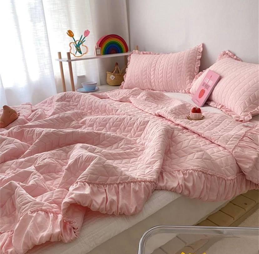 260*240 / Pink