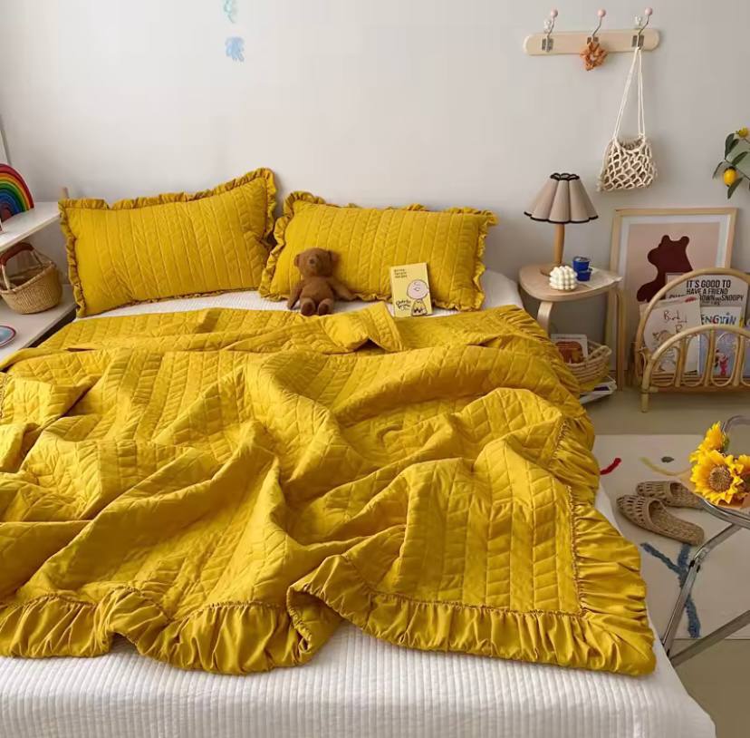 260*240 / dark yellow